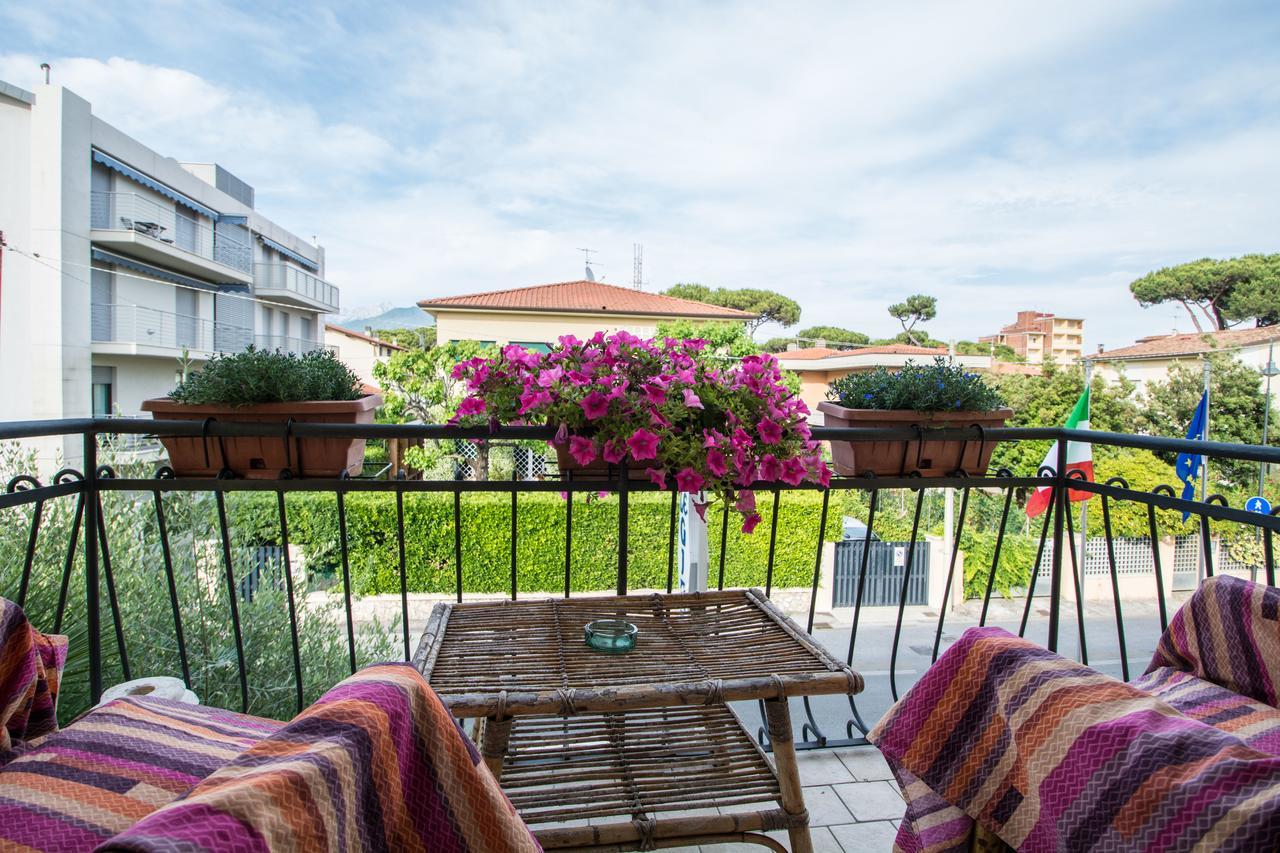Hotel Le Giare Marina di Pietrasanta Exteriör bild